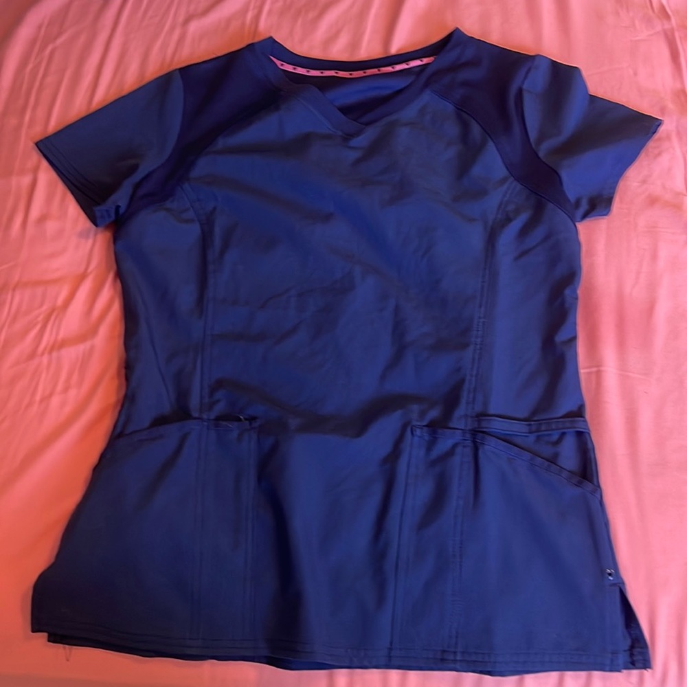 Fitted navy scrub top small - new